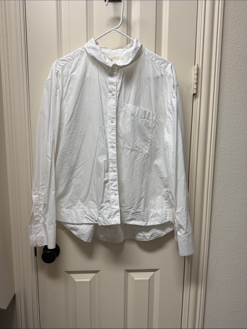 Caslon Crisp White Button-Front Shirt - large